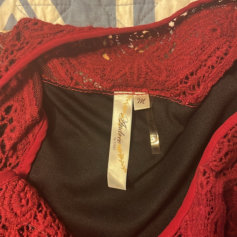 Burghandy red lace dress - Picture 2 of 2